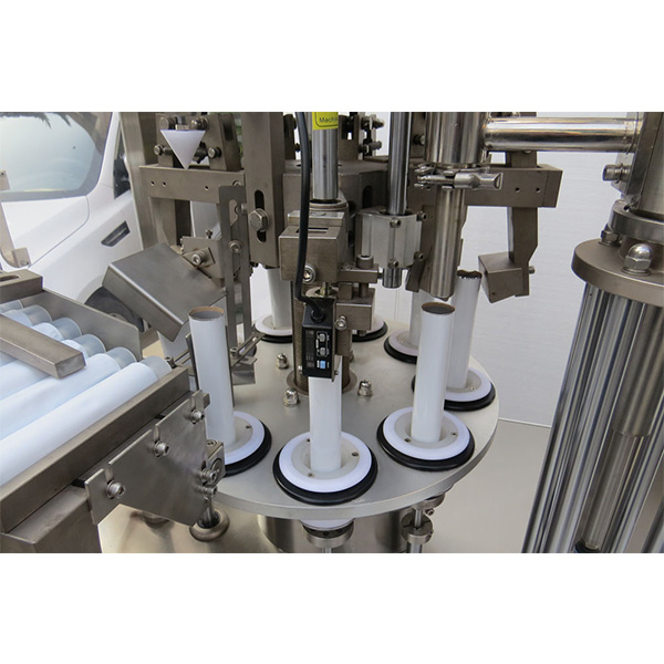 מכונת איטום למכונת מילוי צינורות רכות אוטומטית