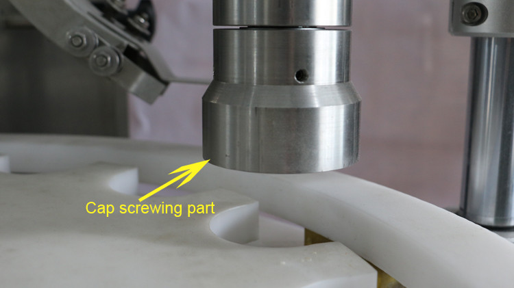 ייצור 5 ליטר מכונת מילוי שעווה חמה מכונת מילוי שקית מילוי מים